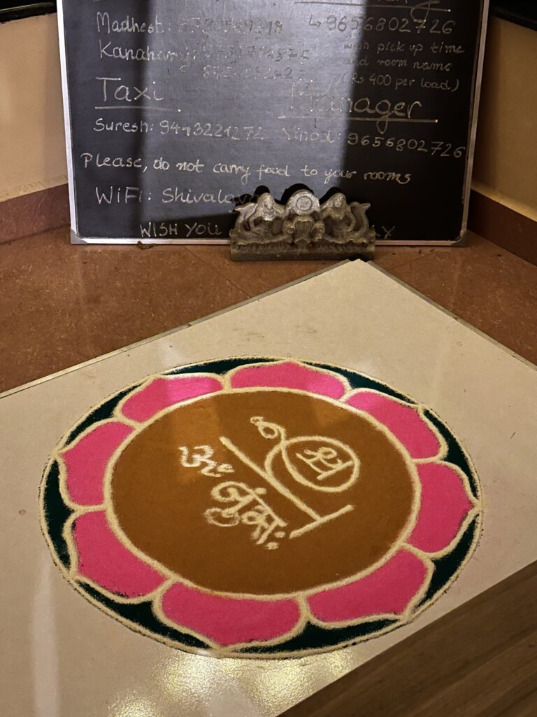 Hindistan'da Hatha Yoga Sadhana İnzivası: Arunachala'da 14 Günlük Derin Bir Yoga Deneyimi img 7252
